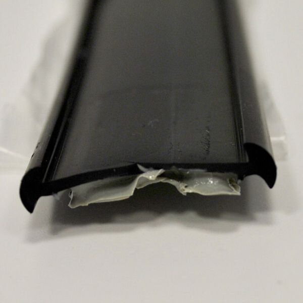 Gummiunterlage 35 mm, schwarz - für Profilschiene Knaus, 20 Meter