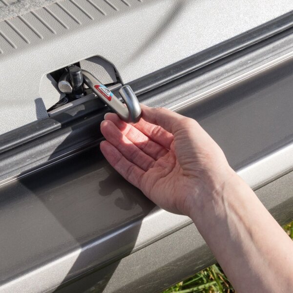 Air-Safe Heckklappenaussteller für VW T4/T5/T6 mit Zuziehhilfe